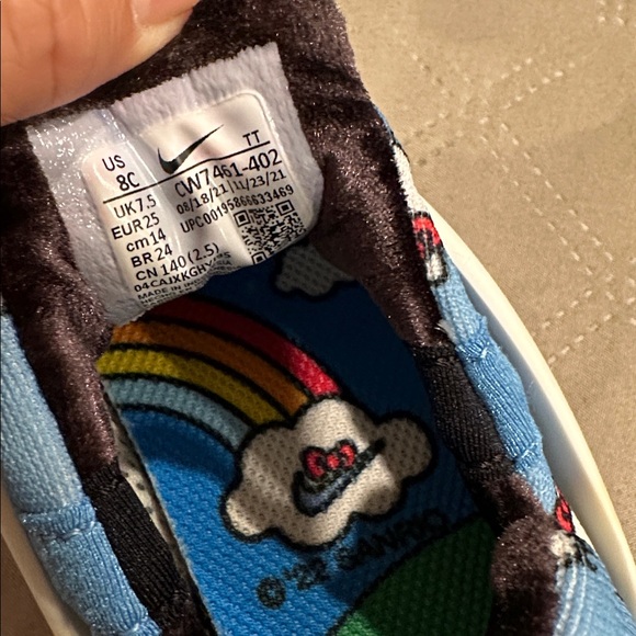Nike Kids Blue Hello Kitty Presto Sneakers. - Picture 12 of 15